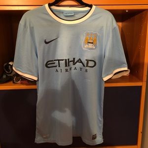 Aguero Manchester City home kit (authentic)